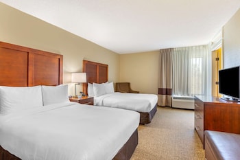 Deluxe Suite, 2 Double Beds, Non Smoking