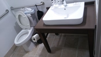 Room, 2 Queen Beds, Accessible, Non Smoking