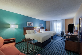 Suite, Multiple Beds