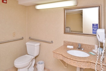 Suite, 2 Queen Beds, Non Smoking