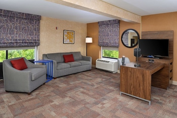 Suite, 2 Queen Beds, Non Smoking