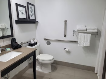 Room, 2 Queen Beds, Accessible, Non Smoking