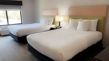 Room, 2 Queen Beds, Accessible, Non Smoking