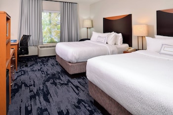 Room, 2 Queen Beds, Hearing Accessible