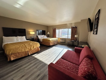Room, 2 Queen Beds, Non Smoking (Accessible Tub)
