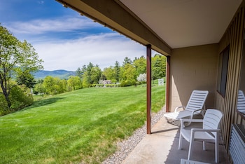 Standard Room, 2 Queen Beds, Mountain View