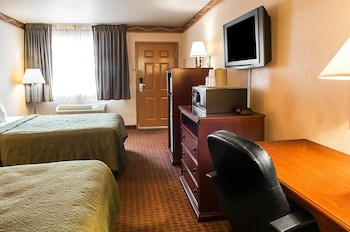 Room, 2 Queen Beds, Accessible, Non Smoking