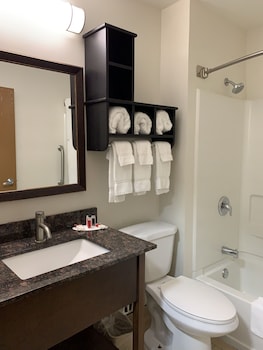 Room, 2 Queen Beds, Non Smoking