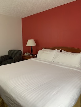 Room, 1 King Bed, Accessible, Non Smoking (Mobility)