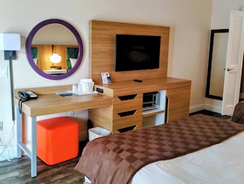 Standard Room, 2 Double Beds