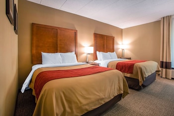 Standard Room, 2 Queen Beds, Non Smoking