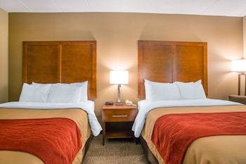 Standard Room, 2 Queen Beds, Non Smoking