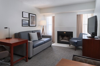 Suite, 2 Bedrooms, Non Smoking with Sofa Bed