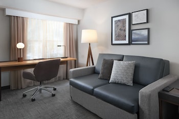Suite, 1 Bedroom (Hearing Accessible)