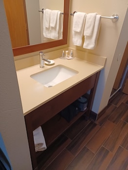 Room, 2 Queen Beds, Non Smoking