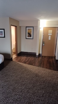 Studio Suite, 1 King Bed, Non Smoking
