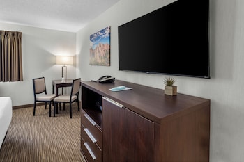 Standard Room, 2 Queen Beds