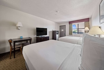 Room, 2 Queen Beds, Non Smoking