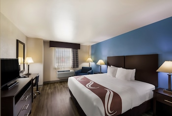 Suite, 1 King Bed with Sofa bed, Non Smoking (2 Person Sofa Bed)