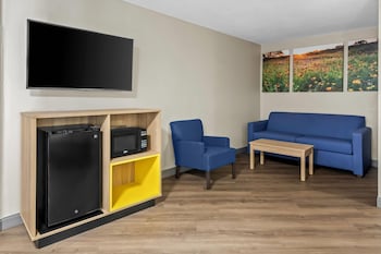 Suite, 1 King Bed