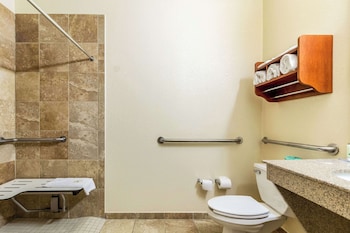Room, 2 Queen Beds, Accessible, Non Smoking