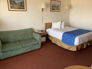 Standard Room, 1 Queen Bed