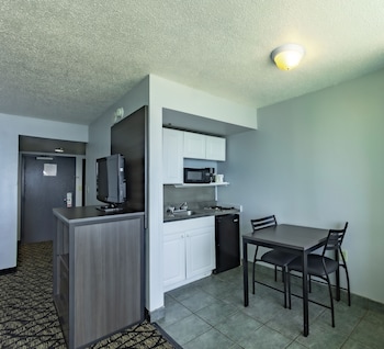 Standard Double Room, 2 Double Beds, Kitchenette, Ocean View
