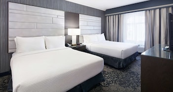 Suite, 2 Queen Beds, Non Smoking, Jetted Tub (with Sofabed)