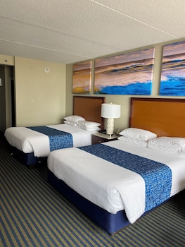 Room, 2 Queen Beds, Non Smoking