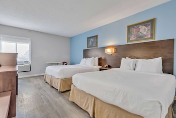 Two Queen Beds - 2nd Floor No Elevator - Non-Smoking - Stairs Access Only