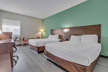 Two Queen Beds - 2nd Floor No Elevator - Non-Smoking - Stairs Access Only