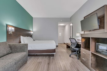King Room - 2nd Floor No Elevator - Non-Smoking - Stairs Access Only