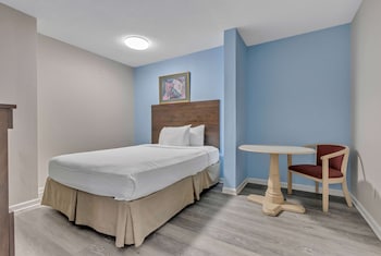 Presidential Suite, Multiple Beds, Non Smoking (Second Floor, Stairs, No Elevator)