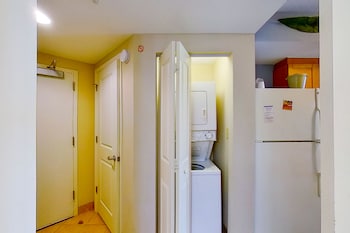 Condo, 1 Bedroom