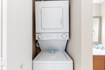 Suite, 2 Bedrooms