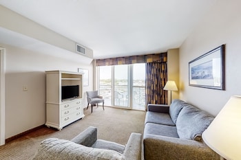 Condo, 2 Bedrooms
