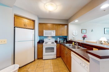 Suite, 3 Bedrooms