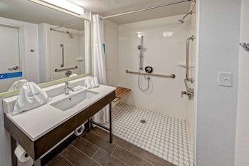 Room, 1 King Bed, Accessible, Non Smoking