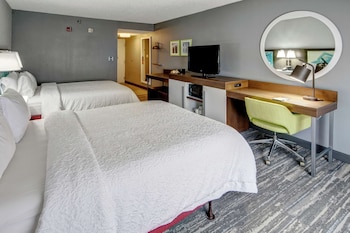 Room, 2 Queen Beds, Accessible, Non Smoking