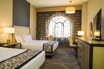 Deluxe Room, 2 Queen Beds, Non Smoking