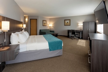 Suite, 1 King 1 Bed Whirlpool