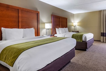 Standard Room, 2 Queen Beds, Non Smoking