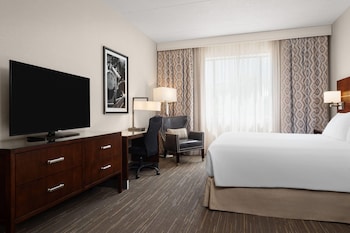 Superior Room, 1 King Bed, Non Smoking, Jetted Tub