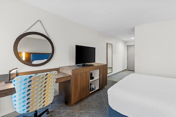 Room, 1 Queen Bed, Non Smoking