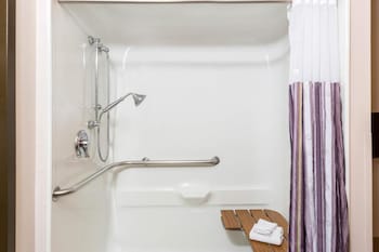 Studio Suite, 1 King Bed, Accessible, Non Smoking (Mobility)