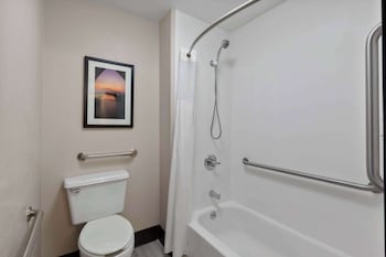 Room, 1 Queen Bed, Accessible, Non Smoking (Mobility)