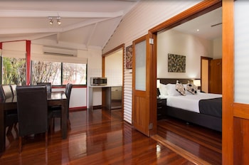 Bungalow (Pearlers)