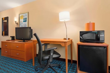 Executive Suite, 1 King Bed with Sofa bed