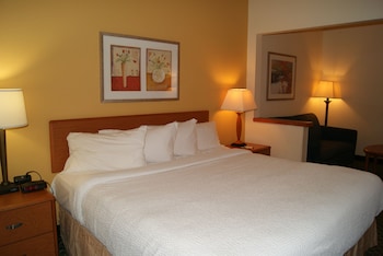 Studio Suite, 1 King Bed, Non Smoking