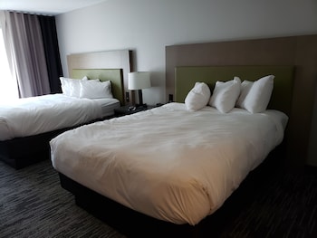 Room, 2 Queen Beds, Accessible, Non Smoking